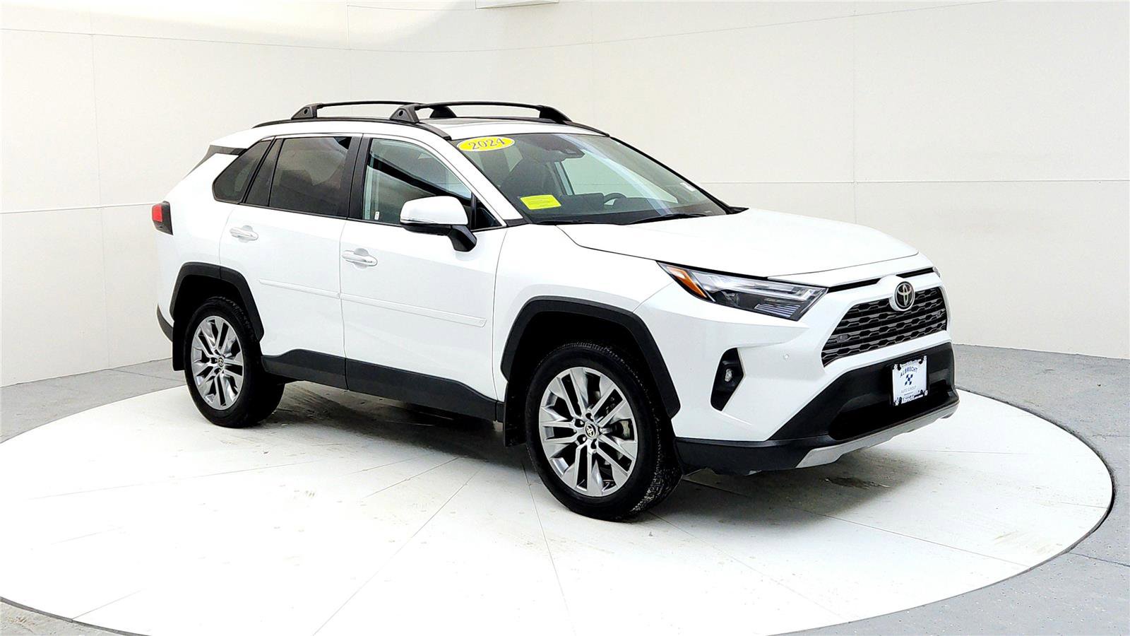 Used 2024 Toyota RAV4 Limited w/ Weather Package image 7