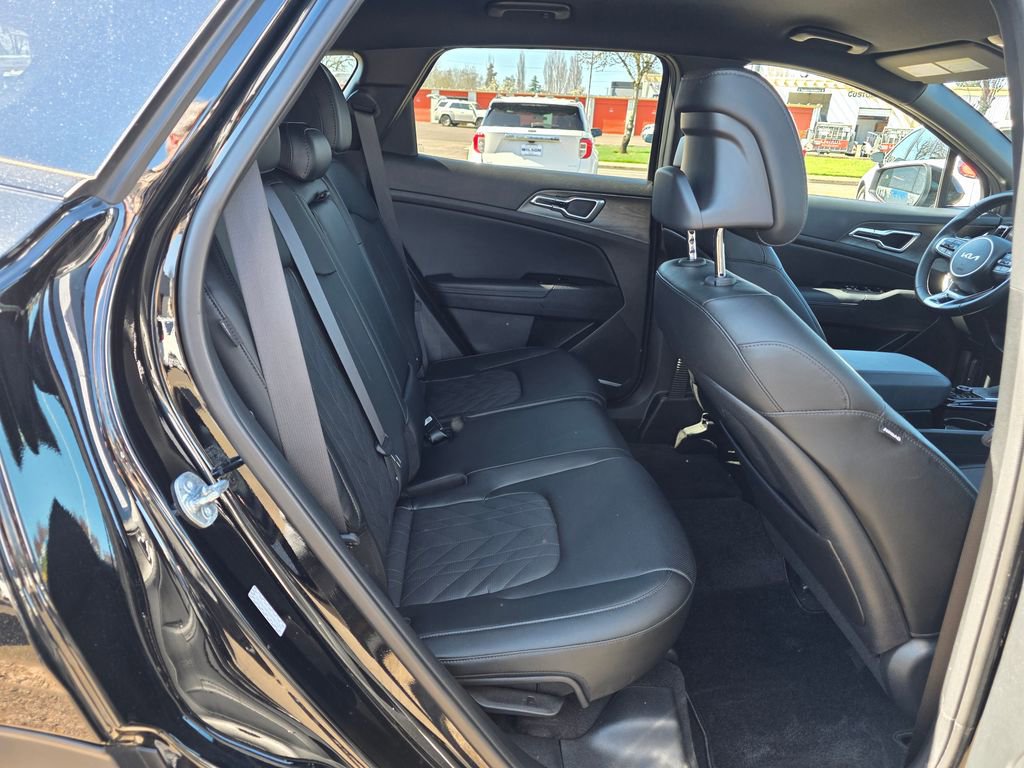 Used 2025 Kia Sportage X-Line image 24