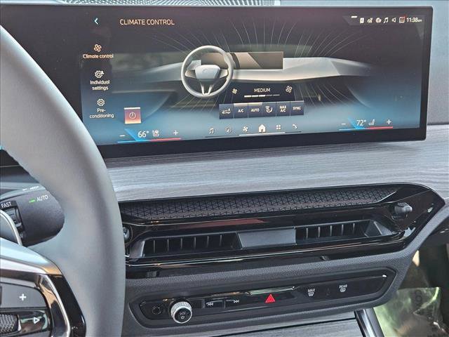 New 2026 BMW 330i Sedan w/ Premium Package image 12