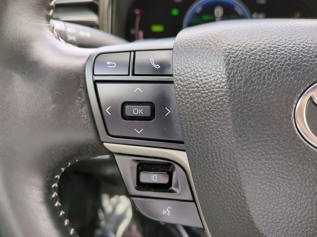 Used 2025 Toyota Camry SE FWD image 22
