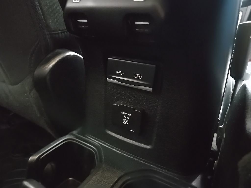 Used 2020 Jeep Wrangler Unlimited Sahara w/ Uconnect 4C Nav & Sound Group image 88