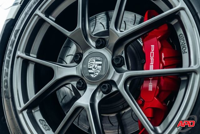 Used 2016 Porsche Cayman GT4 RWD image 3