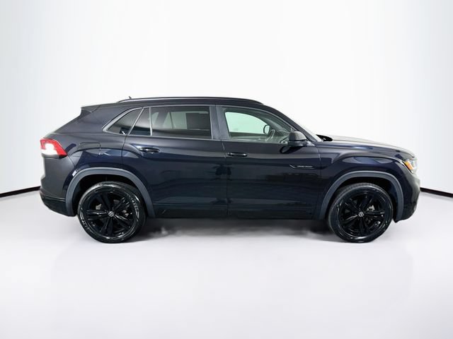 Certified 2023 Volkswagen Atlas Cross Sport SEL R-Line AWD/4WD image 9