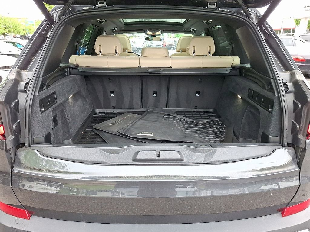 Used 2022 BMW X5 xDrive40i AWD/4WD image 33