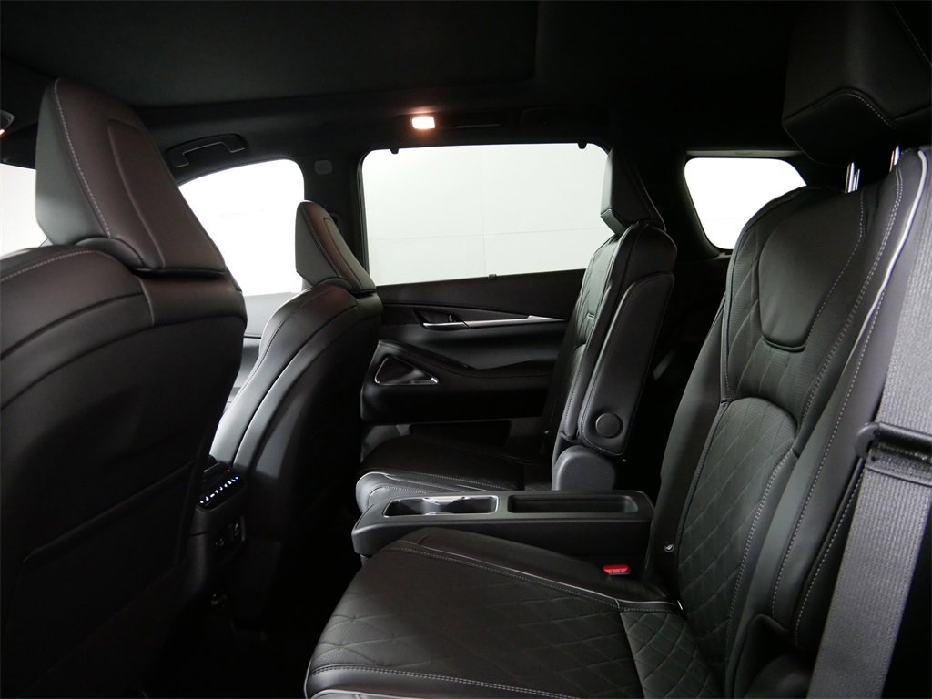 New 2025 INFINITI QX60 Autograph w/ Cargo Package image 16