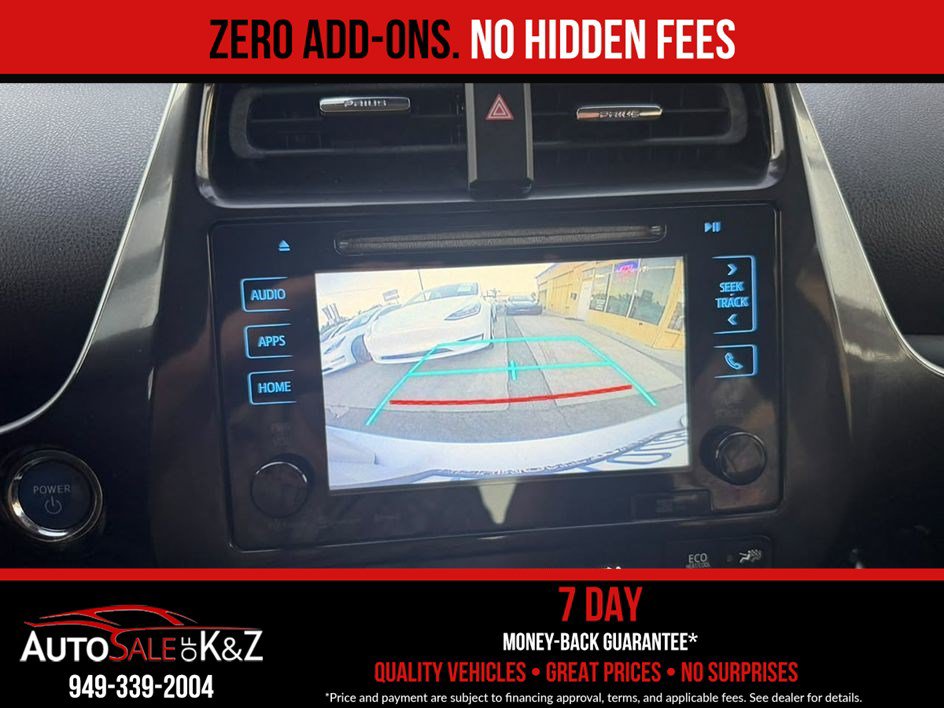 Used 2016 Toyota Prius Three Touring FWD image 25
