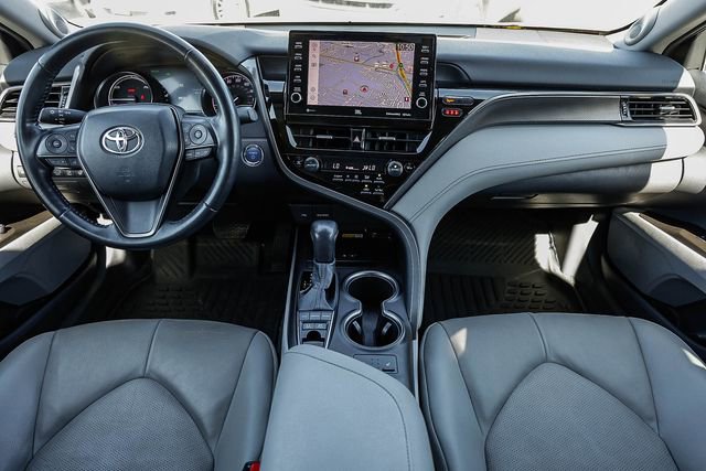 Used 2022 Toyota Camry XSE w/ Navigation Upgrade Package image 12