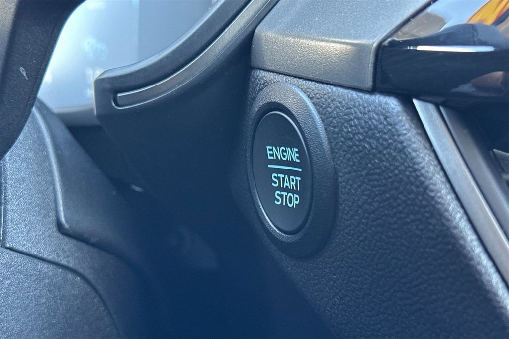 Used 2025 Ford Escape Active image 26