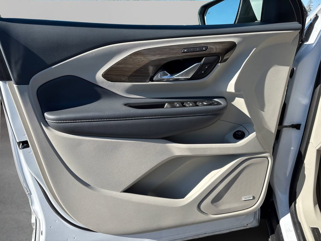 Used 2022 GMC Terrain Denali w/ Denali Premium Package AWD/4WD image 26