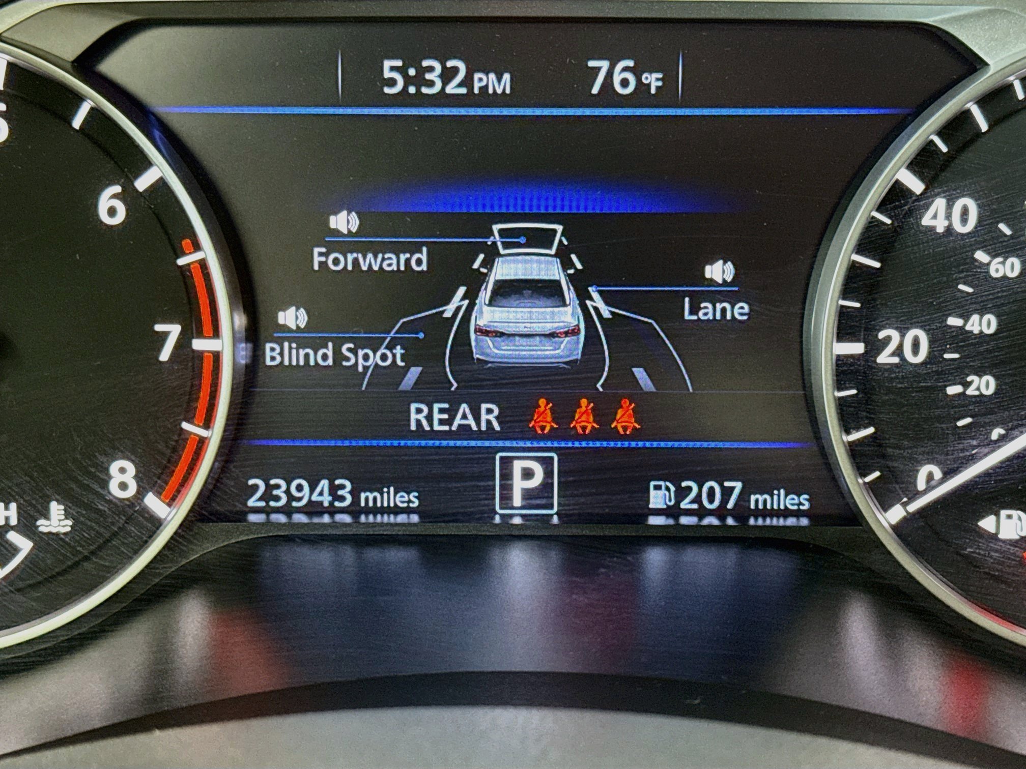 Used 2023 Nissan Altima 2.5 SV FWD image 18