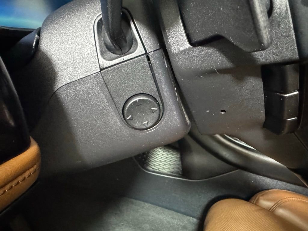 Used 2023 Lincoln Aviator Grand Touring w/ Equipment Group 301A image 33