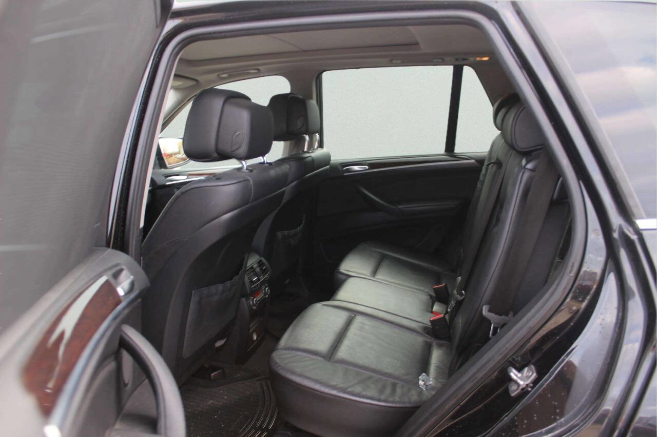 Used 2011 BMW X5 xDrive50i AWD/4WD image 7