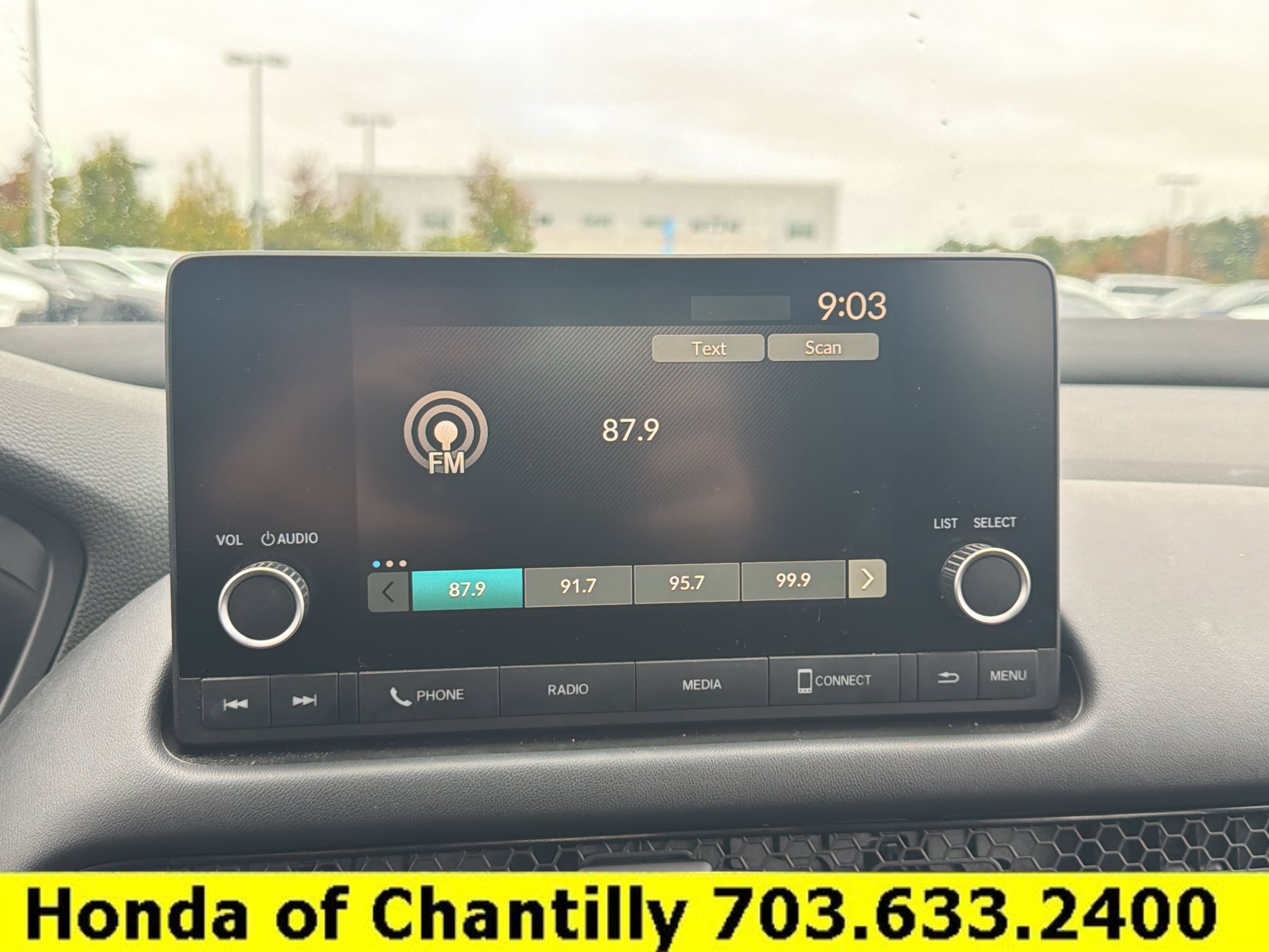 Used 2024 Honda HR-V LX image 18