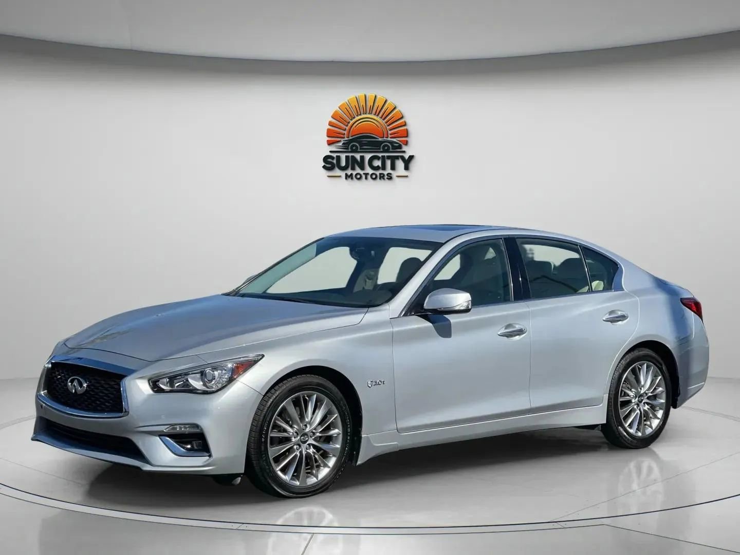 Used 2018 INFINITI Q50 Luxe w/ Essential Package (3.0T Luxe)