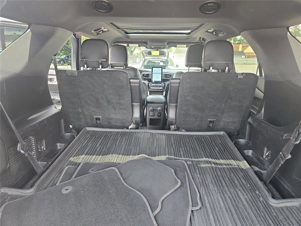 Used 2021 Ford Explorer ST w/ Equipment Group 401A AWD/4WD image 28