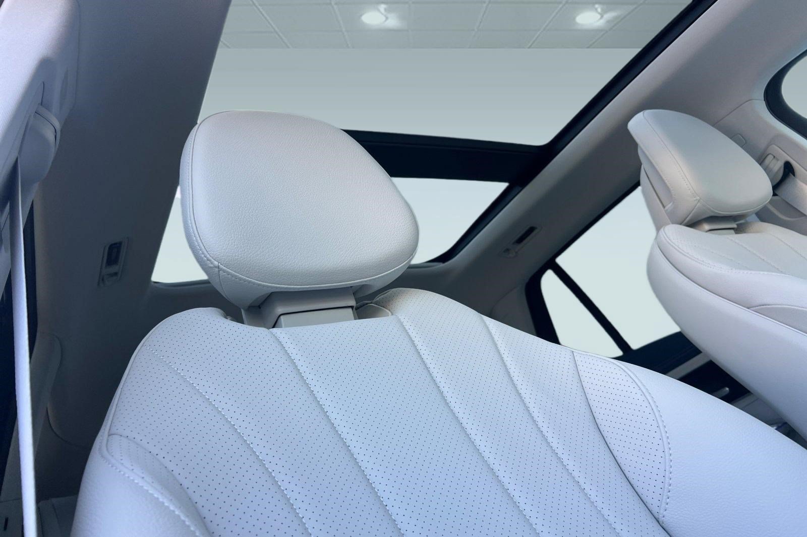 New 2026 Mercedes-Benz EQE 320+ SUV image 27