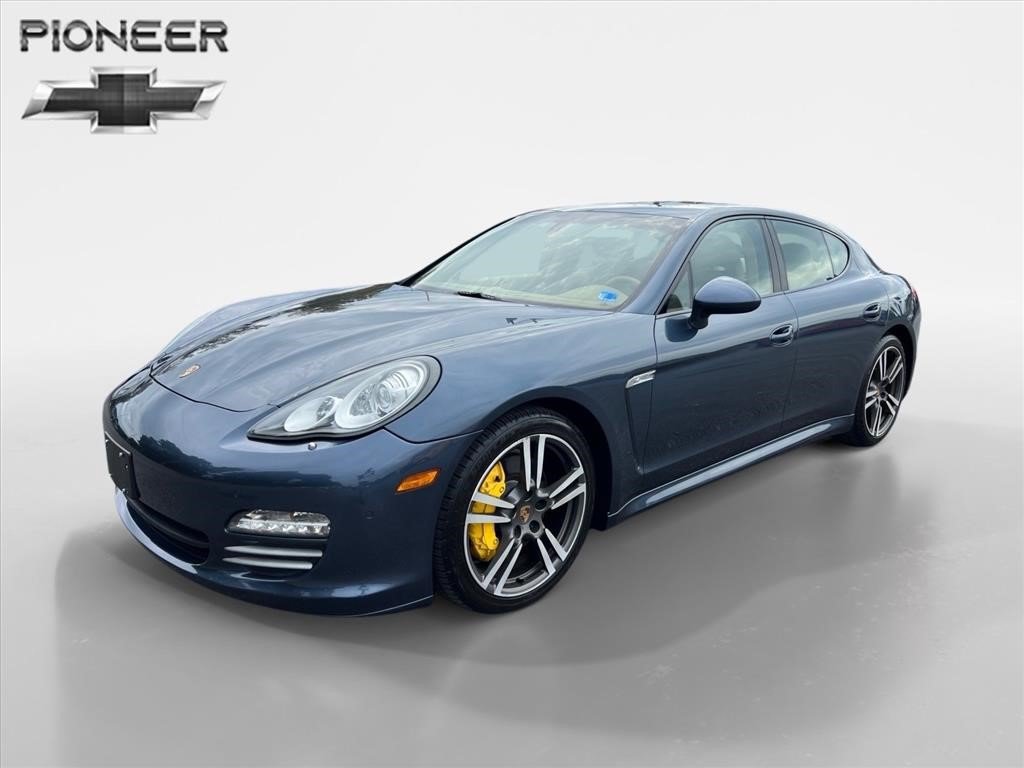 Used 2013 Porsche Panamera 4 w/ Premium Pkg Plus AWD/4WD image 1