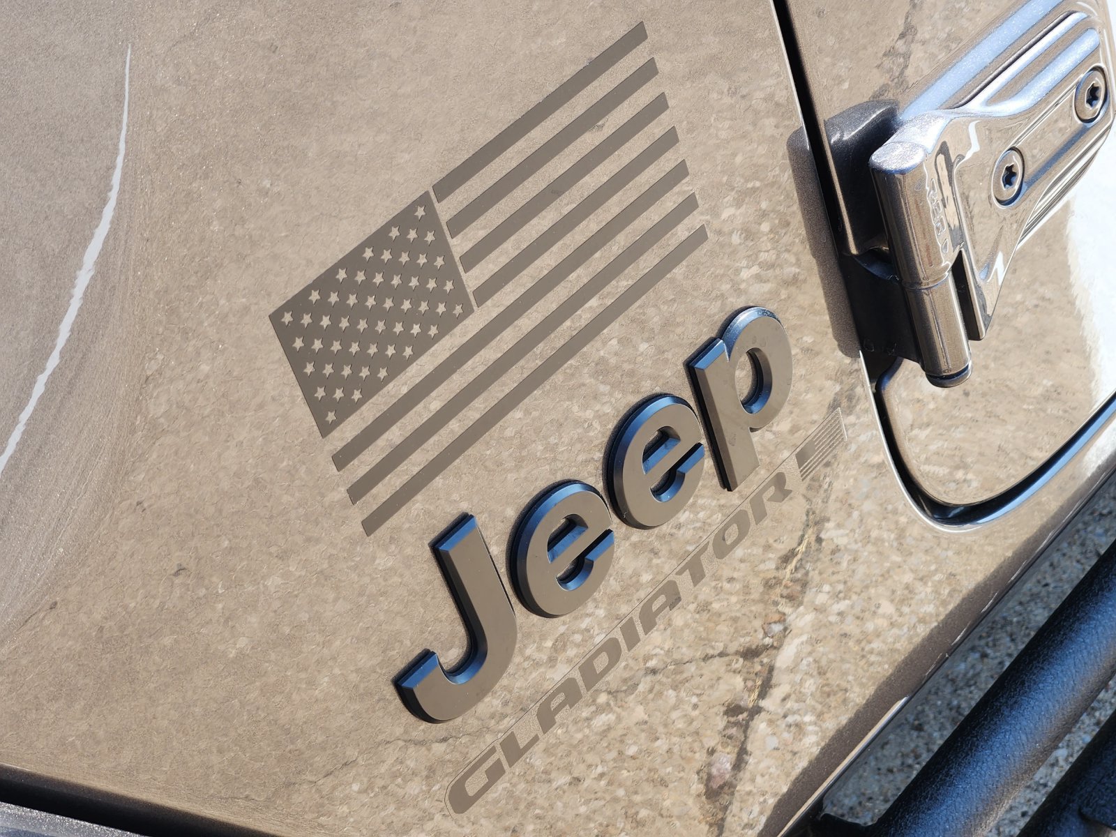Used 2025 Jeep Gladiator Sport AWD/4WD image 18