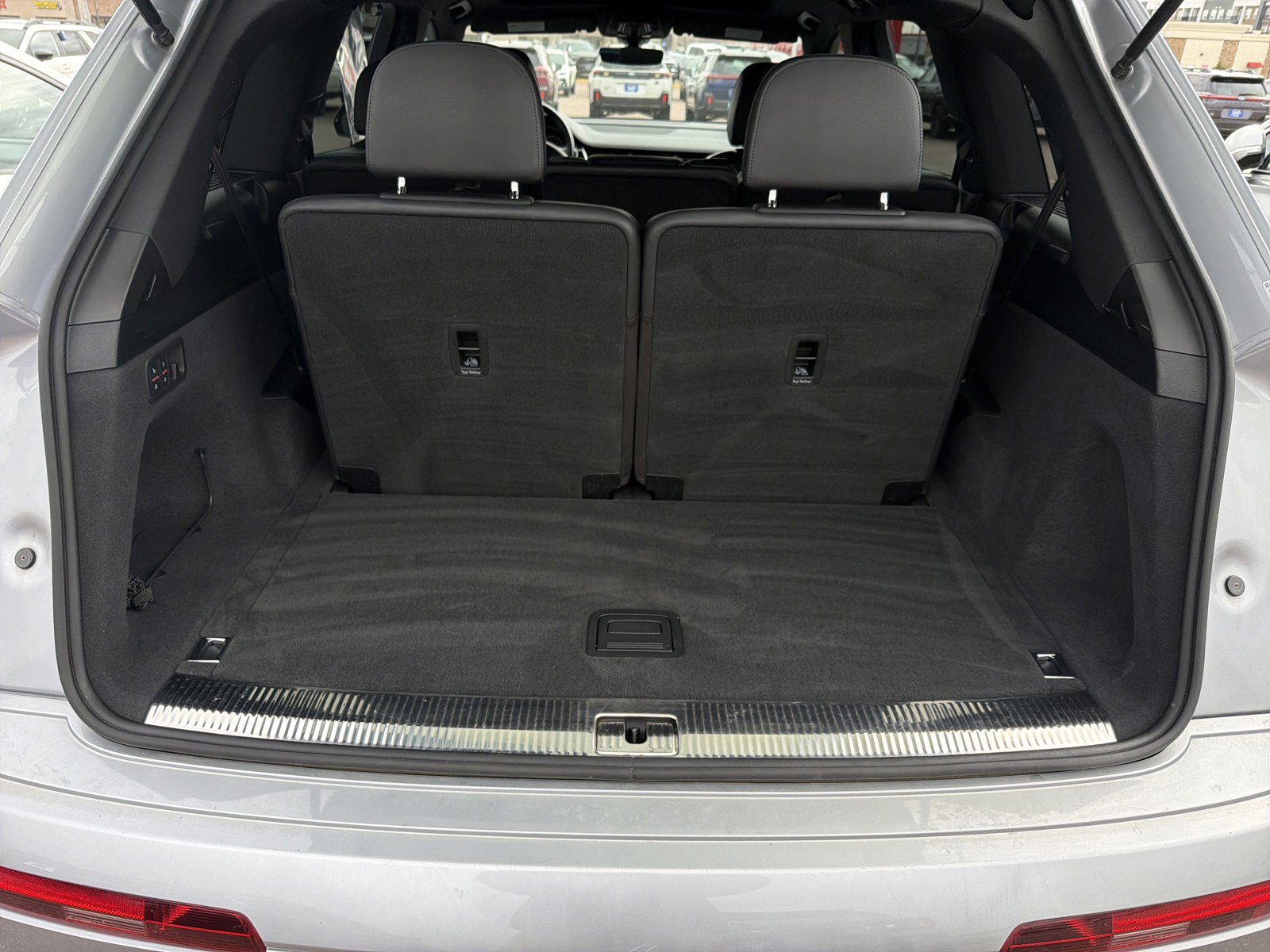 Used 2019 Audi Q7 3.0T Premium Plus w/ Premium Plus Package AWD/4WD image 14