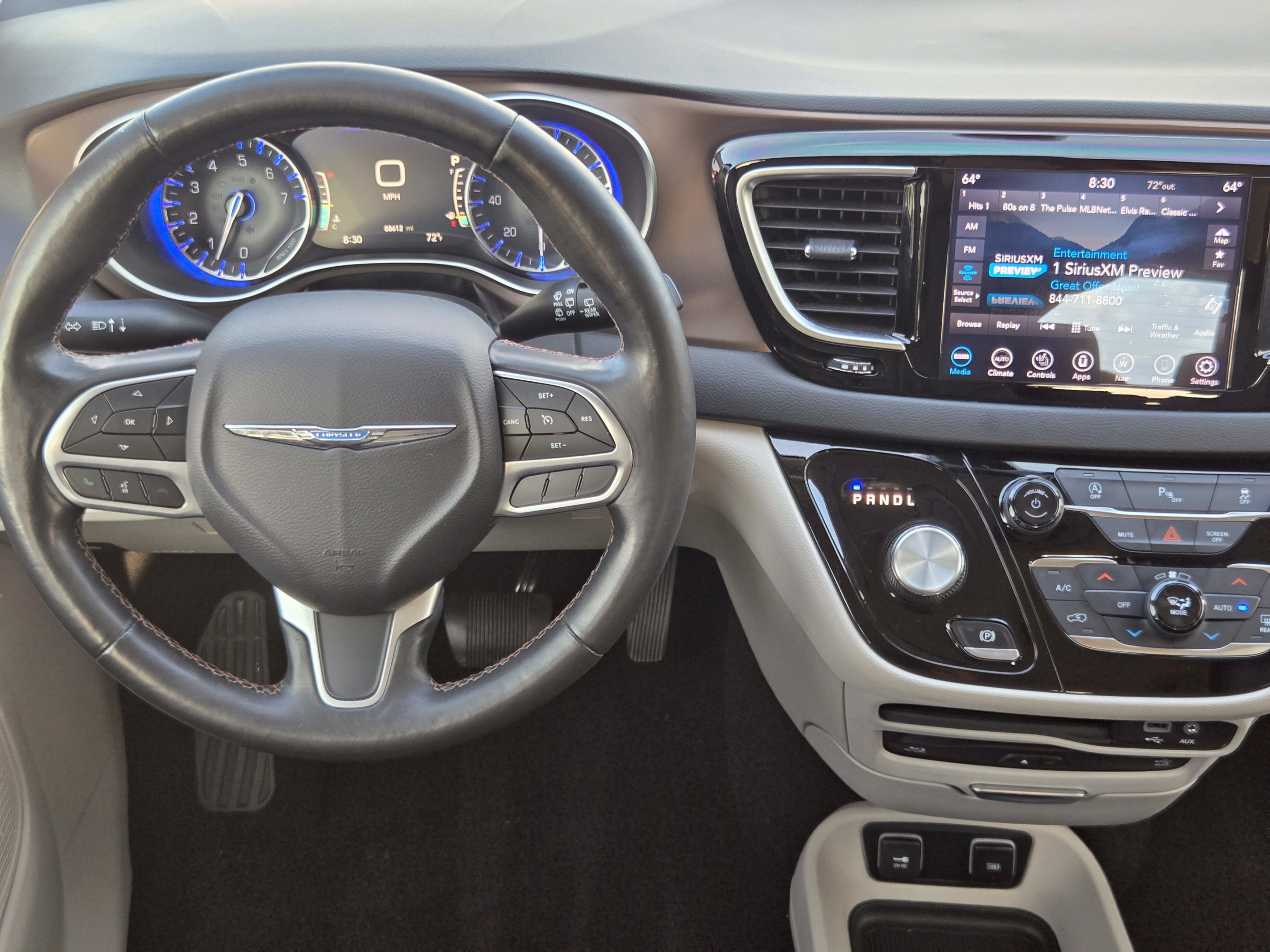 Used 2019 Chrysler Pacifica Touring-L Plus FWD image 23