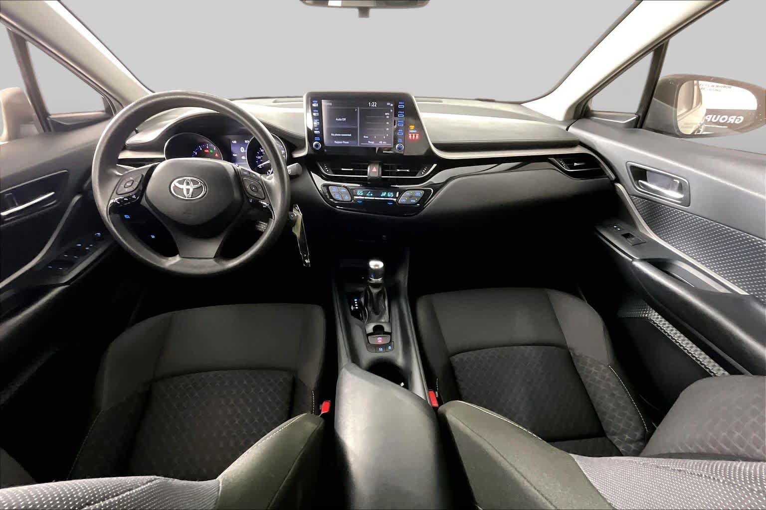 Used 2020 Toyota C-HR LE FWD image 14