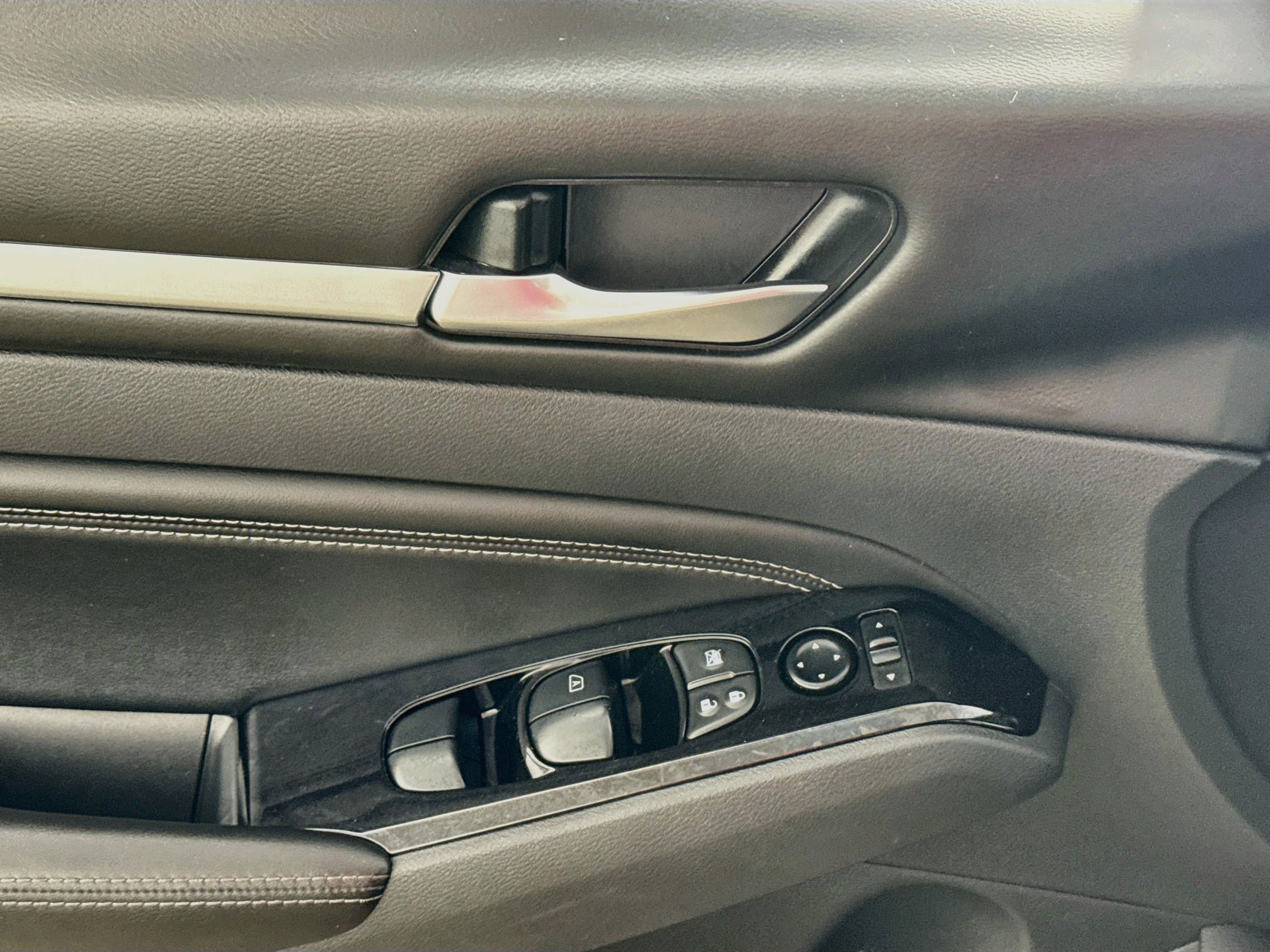 Used 2021 Nissan Altima 2.5 SV FWD image 19