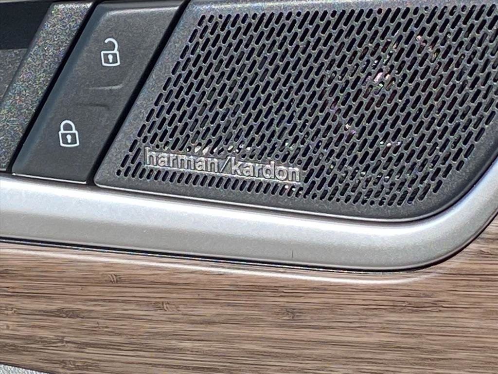 Certified 2024 Volkswagen Atlas SEL Premium R-Line image 21