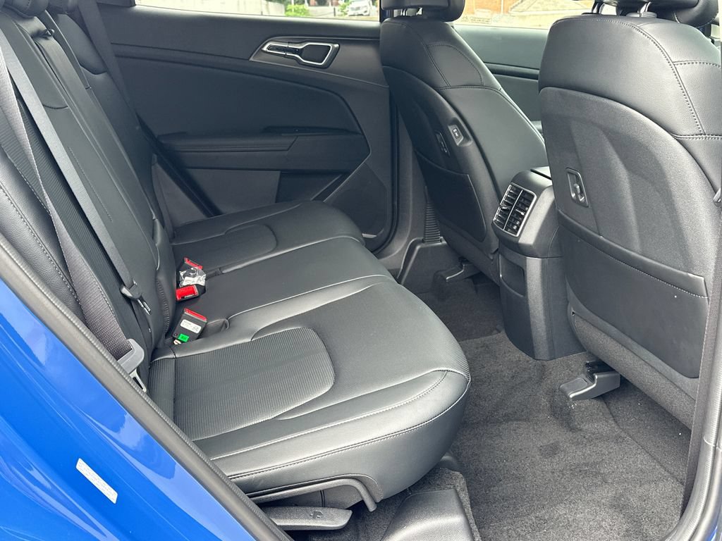 New 2026 Kia Sportage EX FWD image 15