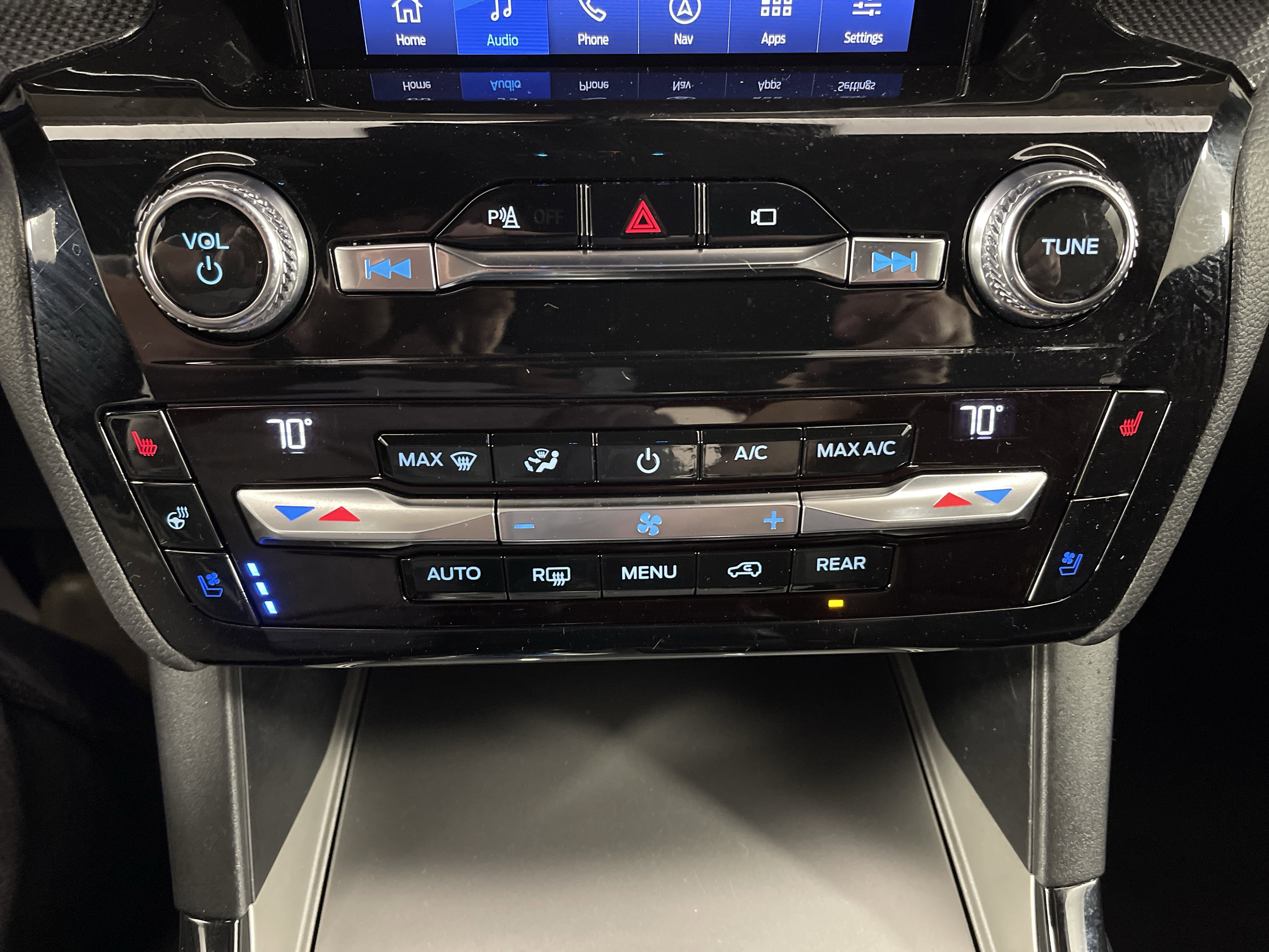 Used 2021 Ford Explorer ST w/ Equipment Group 401A image 27