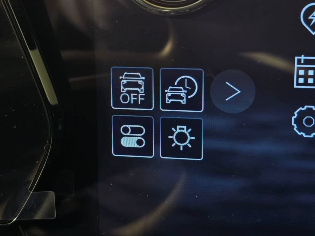 New 2025 Chevrolet Blazer EV LT FWD image 37