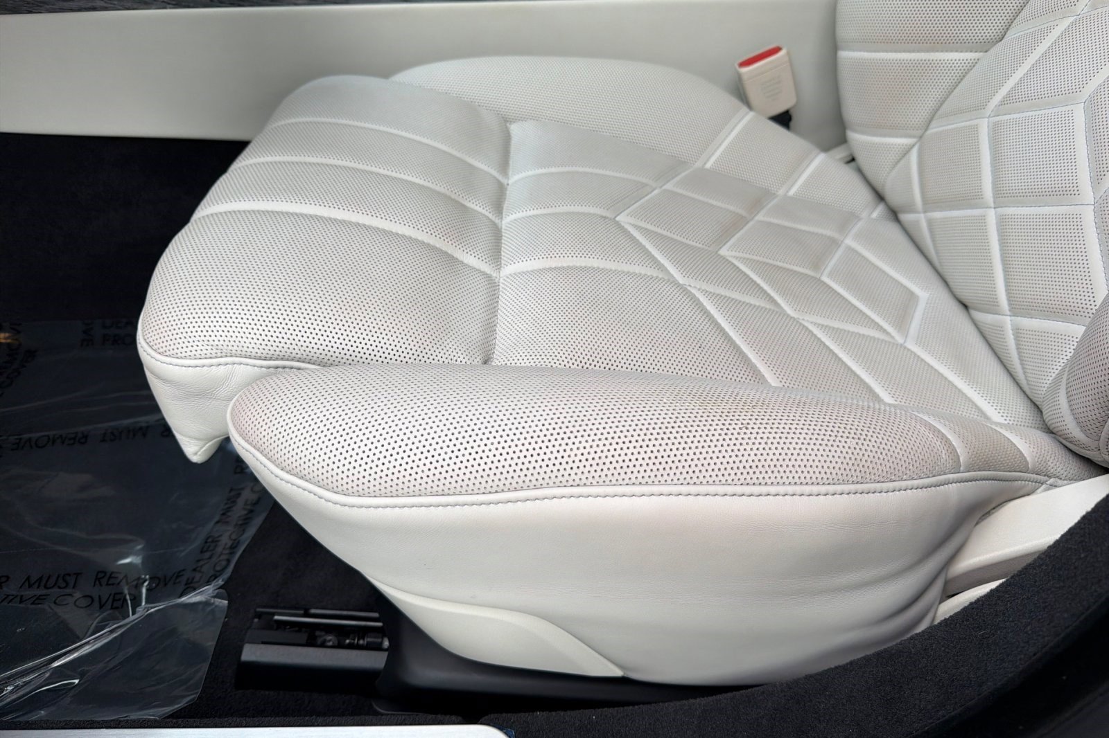 Certified 2023 BMW 740i w/ Executive Package RWD image 14