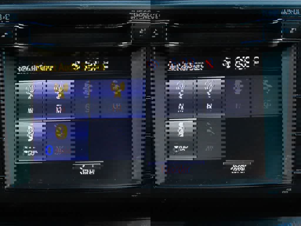 Used 2018 Toyota RAV4 XLE image 21