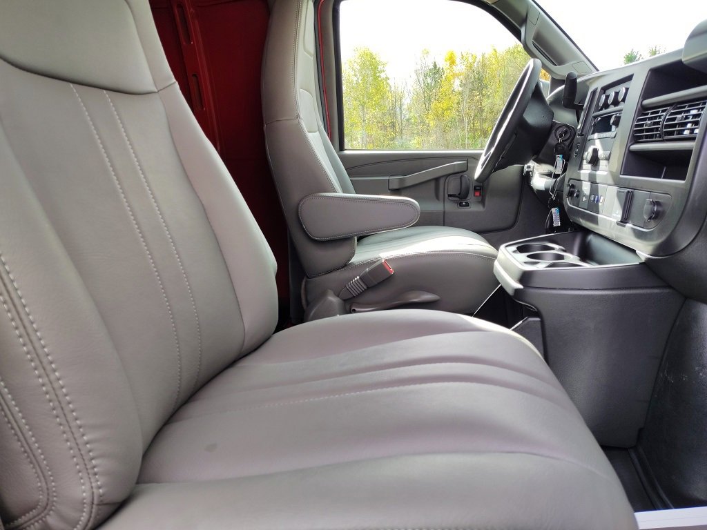 New 2025 Chevrolet Express 3500 Extended w/ Driver Convenience Package image 9