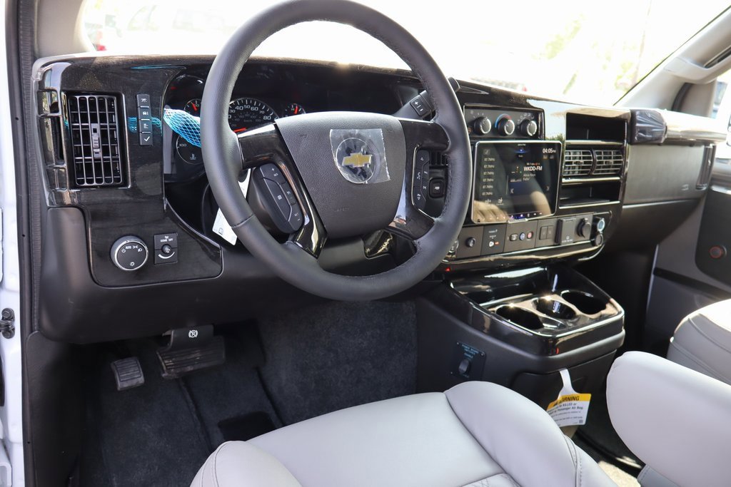 New 2025 Chevrolet Express 2500 Extended w/ Driver Convenience Package image 4