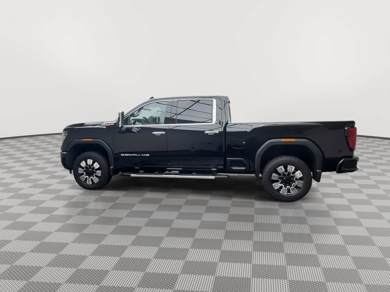 Certified 2025 GMC Sierra 2500 Denali w/ Denali Reserve Package AWD/4WD image 45