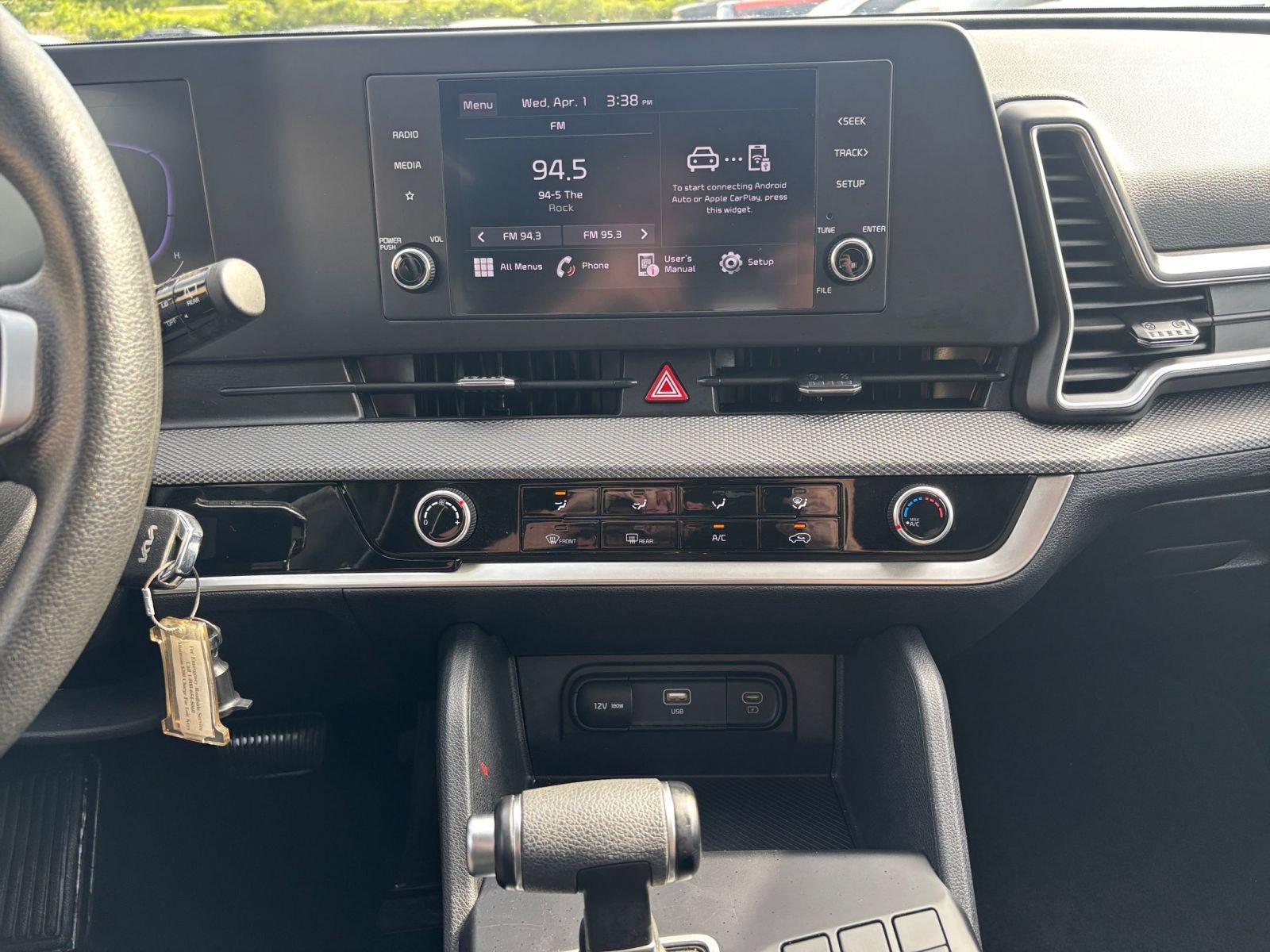 Used 2025 Kia Sportage LX image 17