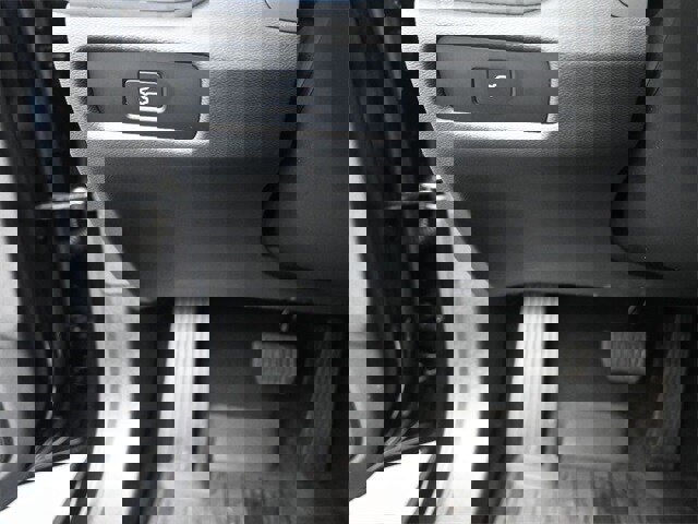 Certified 2024 Volvo S60 B5 Plus image 16