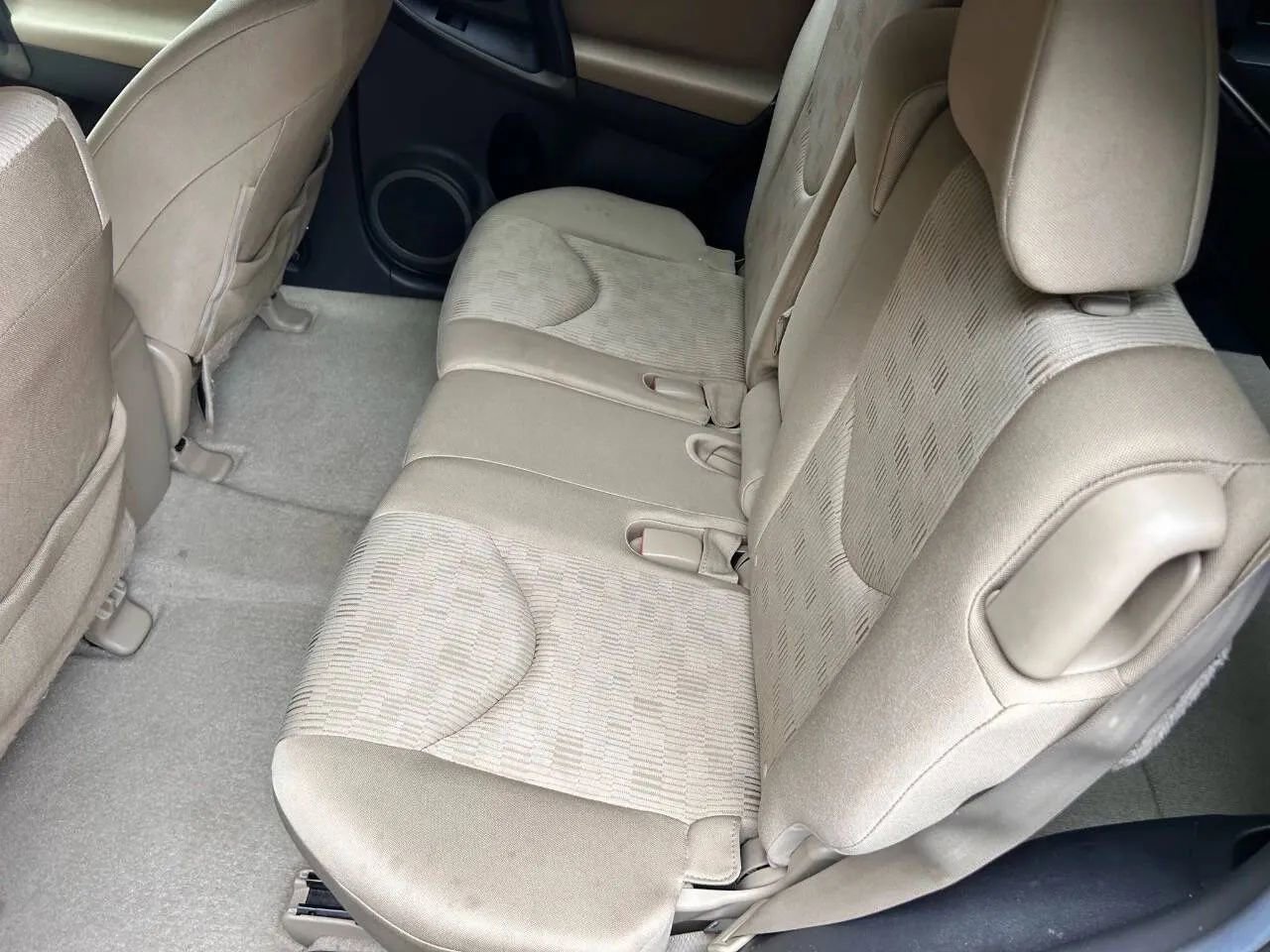 Used 2011 Toyota RAV4 4WD V6 image 36