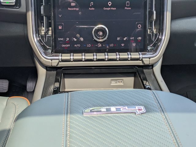 New 2026 GMC Yukon AT4 AWD/4WD image 24