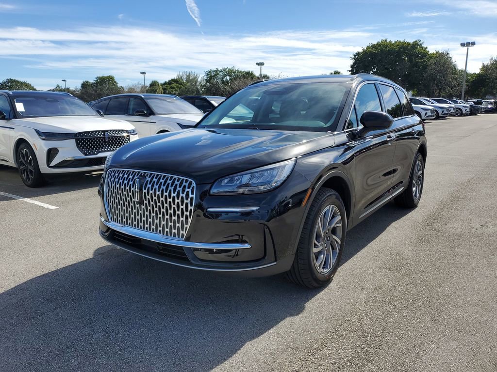 New 2026 Lincoln Corsair Premiere FWD image 2