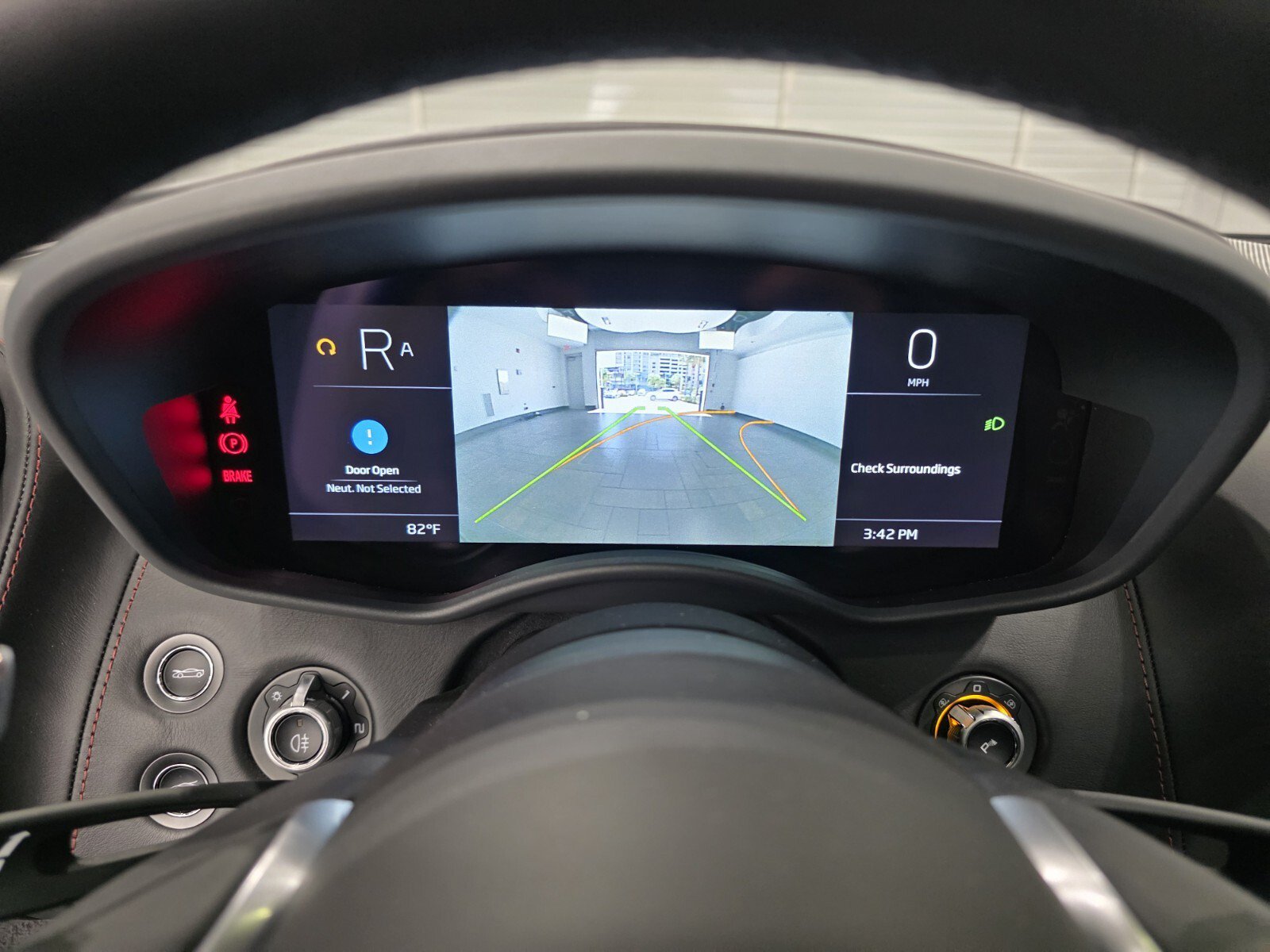 Used 2023 McLaren GT RWD image 12