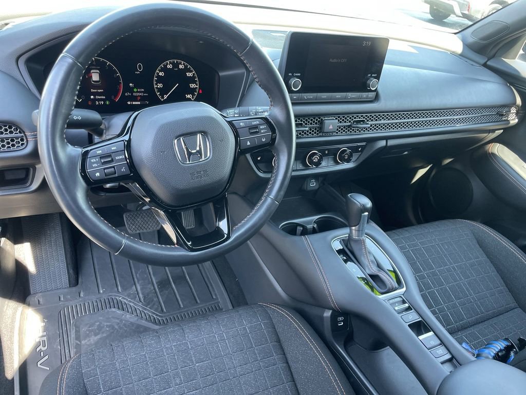 Used 2024 Honda HR-V Sport image 10
