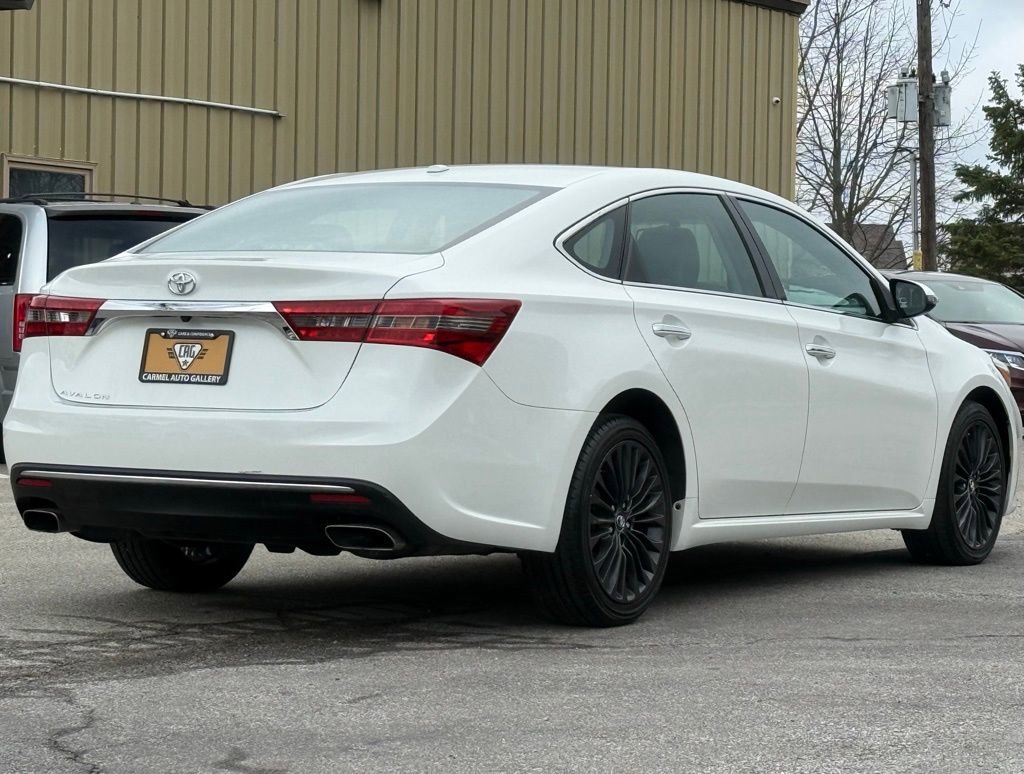 Used 2016 Toyota Avalon Touring image 5