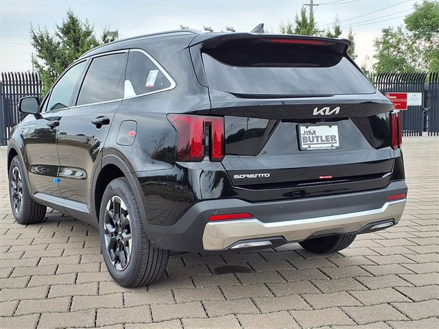 New 2026 Kia Sorento S image 4