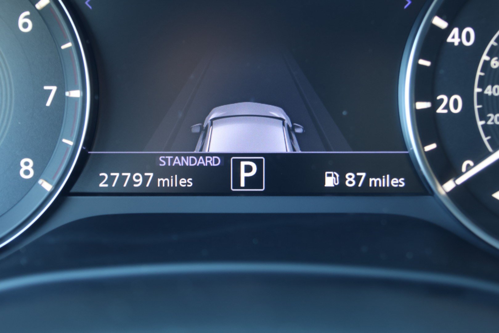 Used 2024 INFINITI QX50 Luxe FWD image 17