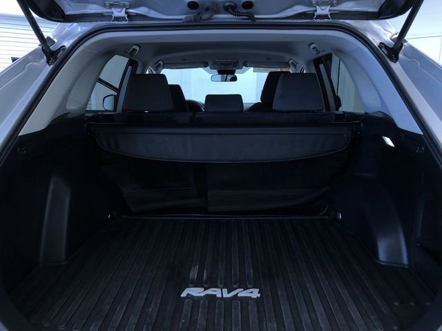 Certified 2025 Toyota RAV4 XLE AWD/4WD image 31