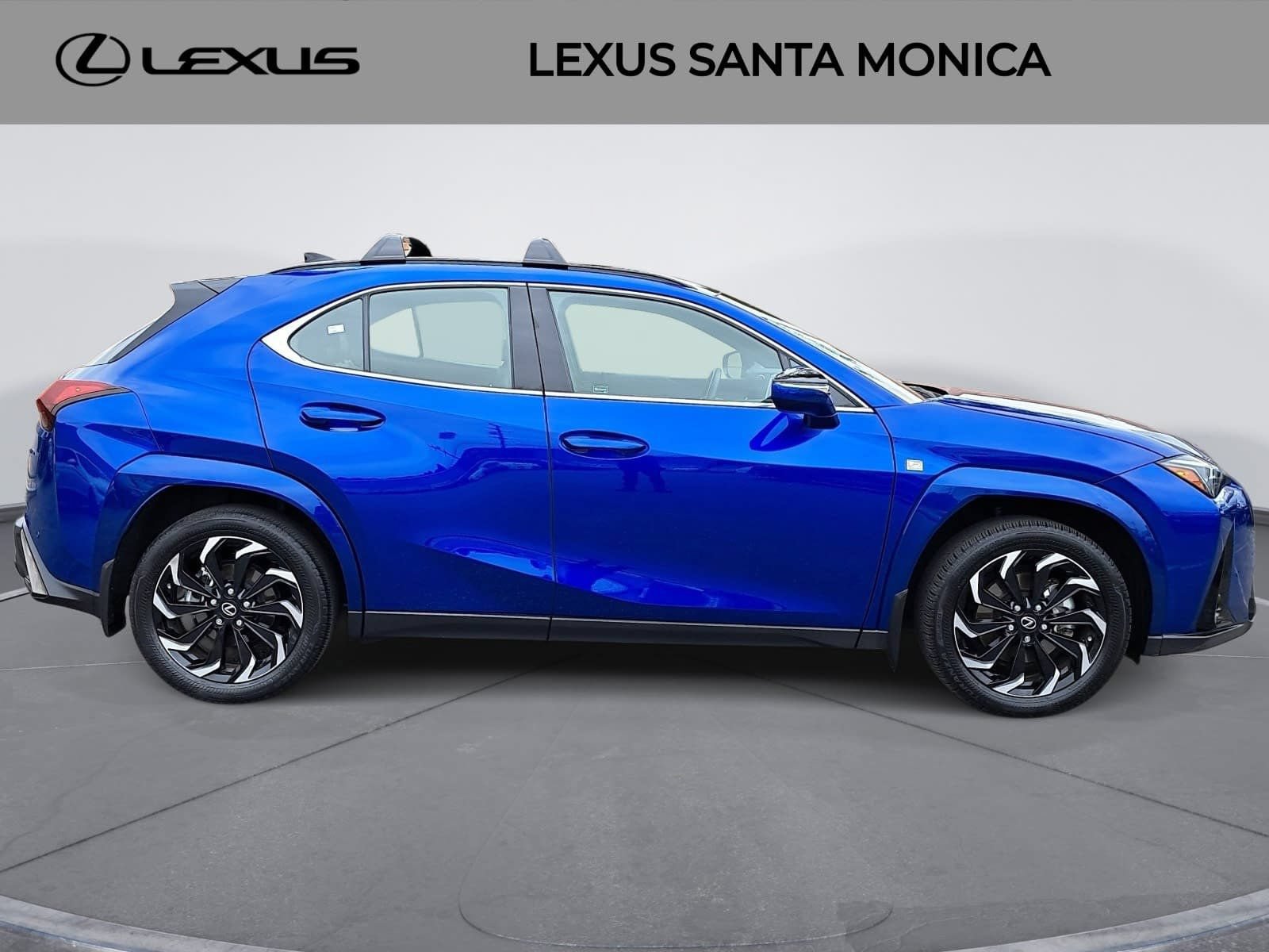 Used 2023 Lexus UX 250h F Sport w/ Accessory Package (Z2) FWD image 4