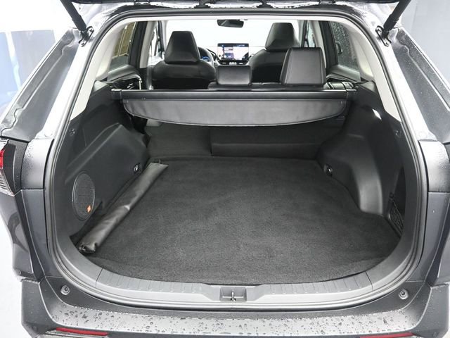 Used 2024 Toyota RAV4 Limited w/ Advanced Technology Package image 24