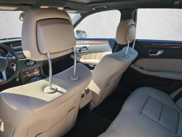 Used 2013 Mercedes-Benz E 350 BlueTEC Sedan image 17