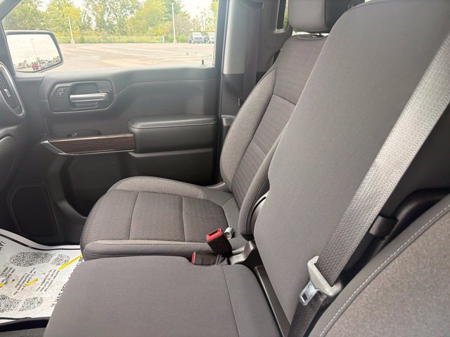 Used 2020 GMC Sierra 1500 SLE w/ X31 Off-Road Package AWD/4WD image 43